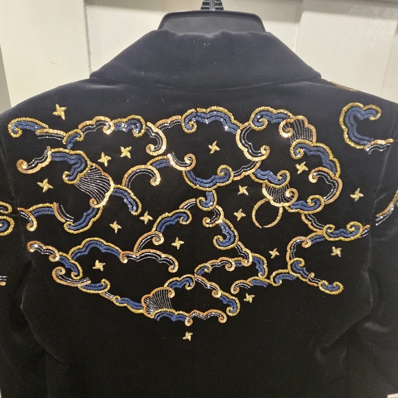 Escada Black Velvet Embellished Evening Jacket - Picture 5 of 6